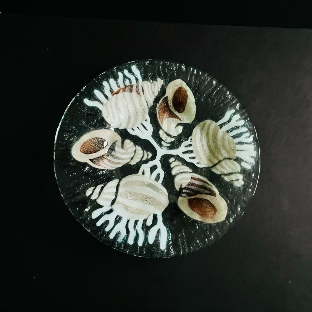 Sydenstricker Nautical Seashell fused glass plate